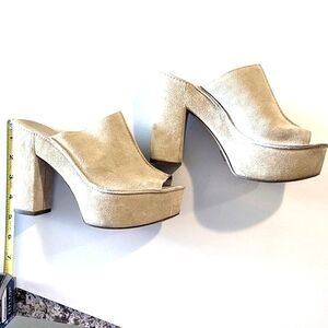 Michael Kors Collection Suede Platform Pumps US 6, EUR36.5